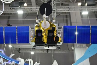 روس كوسموس توثق تعاونها مع الشركات الروسية الخاصة لتطوير الأقمار الصناعية