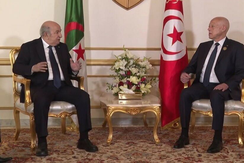 الرئيس الجزائري: تونس لن تسقط مهما تأثرت بالأحداث وهي دائما واقفة
