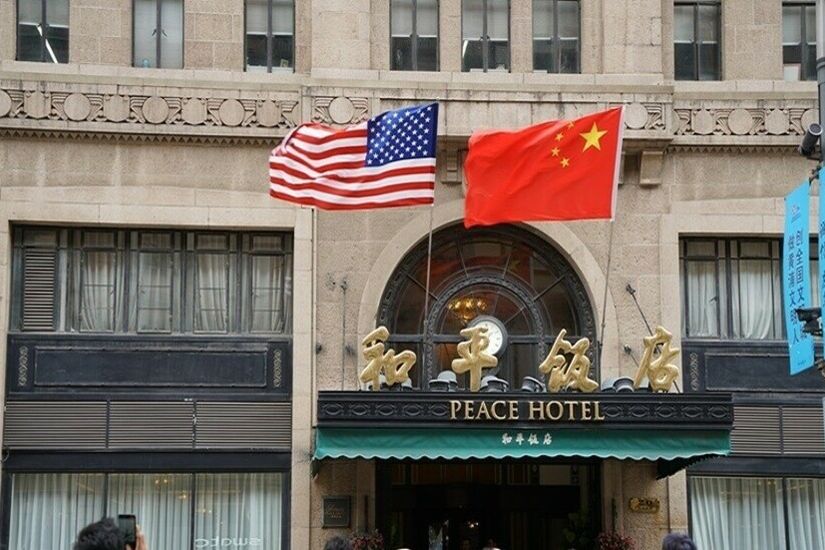 مسؤول صيني يرد على تهديدات واشنطن المستمرة بالعقوبات