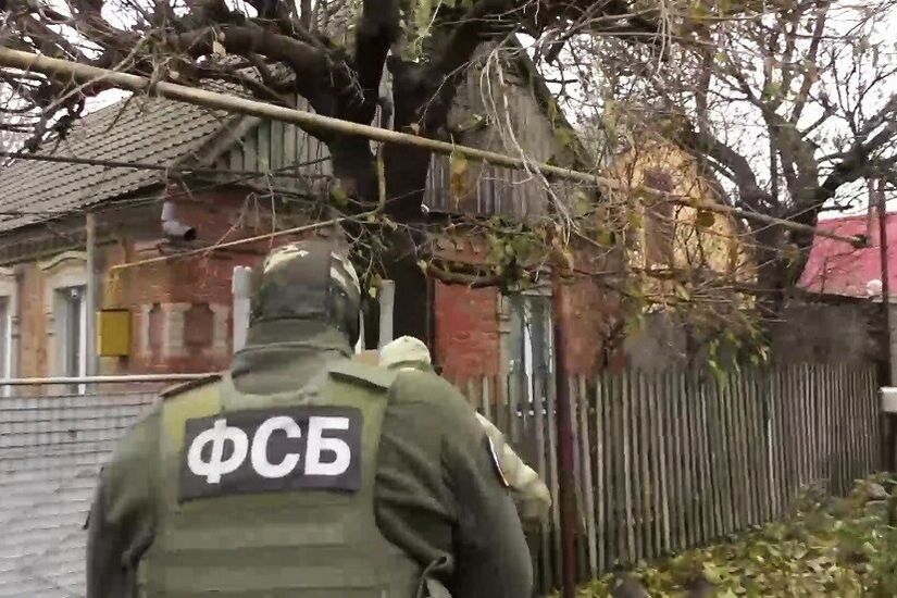 الأمن الروسي يعتقل أحد سكان بريموريه بعد الاشتباه بضلوعه بالتجسس