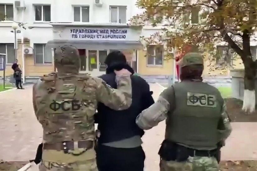 الأمن الروسي يعتقل مواطنا بتهمة التحضير لهجوم إرهابي بتجنيد من المخابرات الأوكرانية