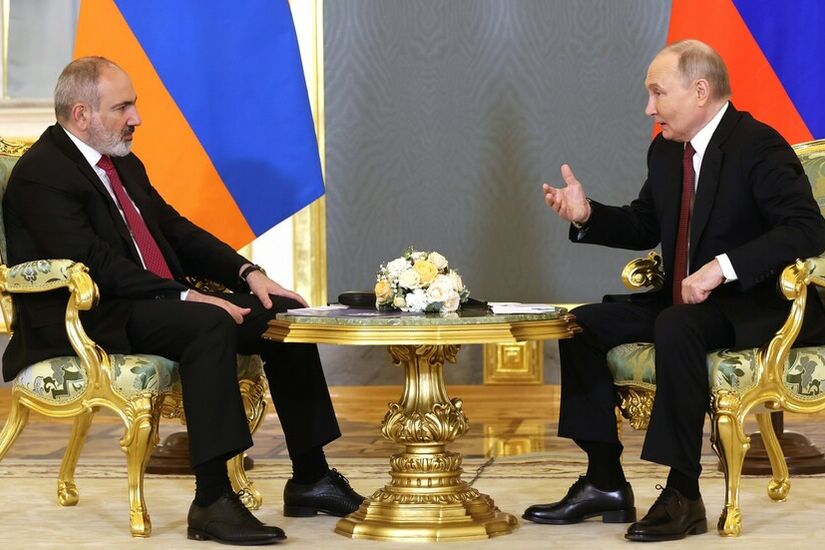 بوتين يبحث الأمن في منطقة القوقاز مع رئيس وزراء أرمينيا