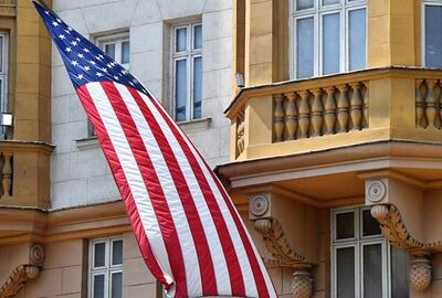 روسيا تعلق على تهنئة السفارة الأمريكية في موسكو للروس بالسنة الجديدة