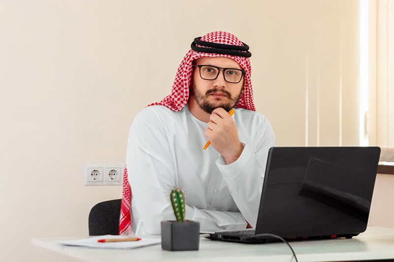 تفاعل كبير مع مقتنيات مكتب ولي العهد السعودي ظهرت خلال اتصال مرئي مهم