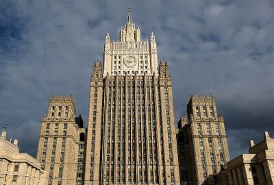 موسكو: نأمل بأن تغلب بريطانيا الحس السليم وغريزة البقاء
