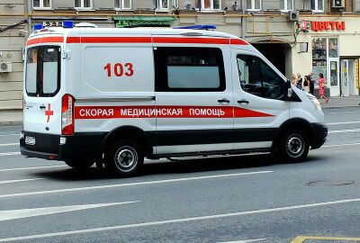 روسيا تسلّم زيمبابوي سيارة إسعاف ومروحية للاستخدامات الطبية
