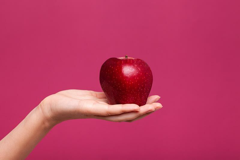 ماذا يعني للصحة تناول التفاح كل يوم؟