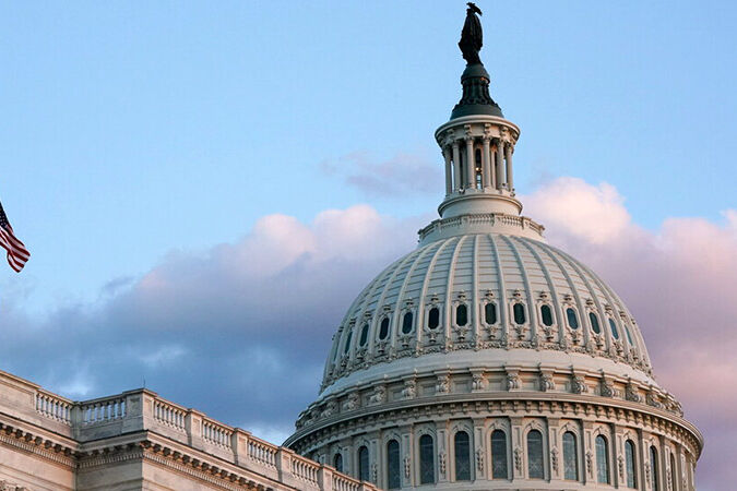 الكونغرس الأمريكي يدعو واشنطن للاستعداد لصراعات متزامنة محتملة مع روسيا والصين