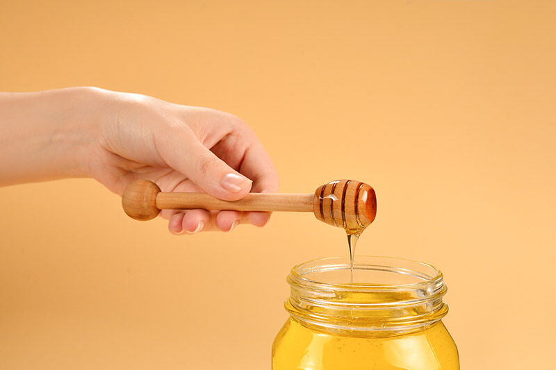 هل العسل فعال حقا في علاج السعال؟