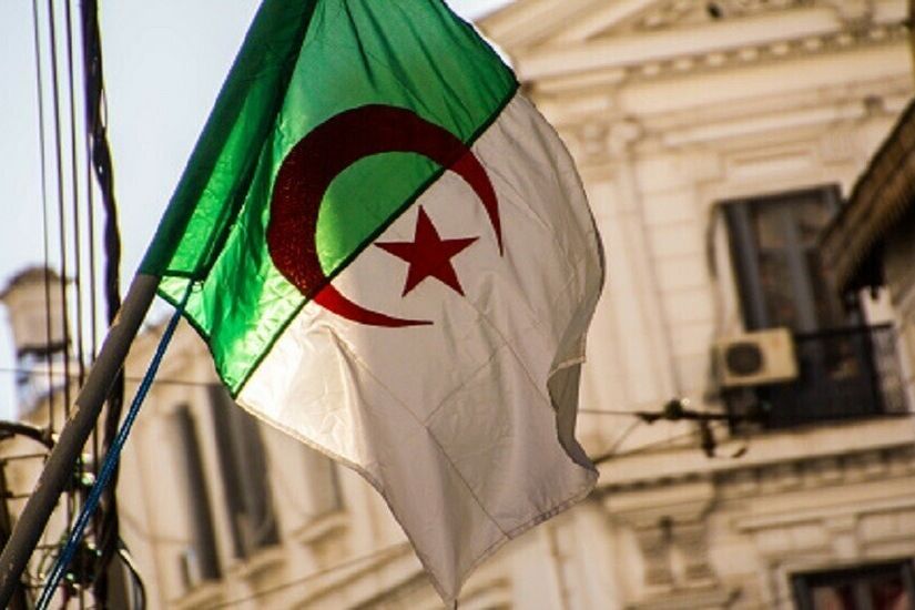 القضاء الجزائري يكشف تفاصيل تهريب أفراد 