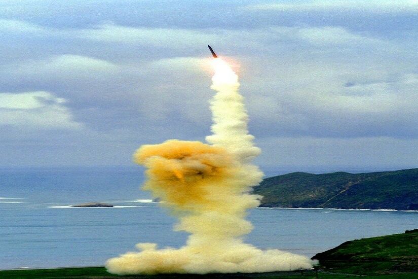 فرنسا تدين تجربة إطلاق الصاروخ الباليستي الإيراني