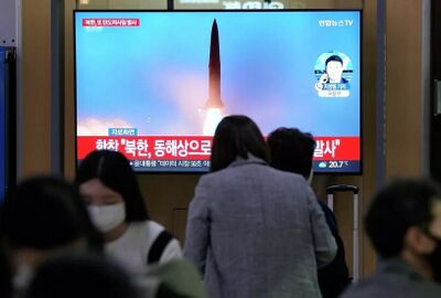 يونهاب: كوريا الشمالية تطلق صاروخا فضائيا واليابان تصدر تحذيرا لسكان جزيرة أوكيناوا