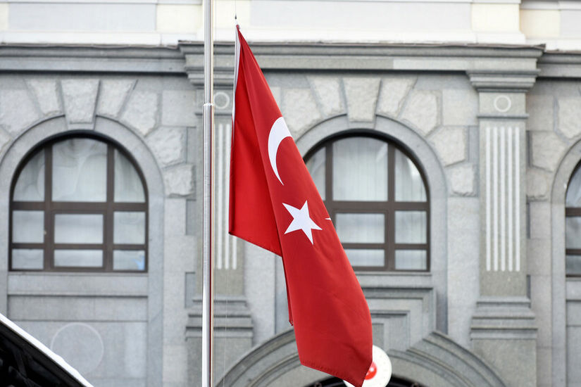 تركيا تجهز كتيبة كوماندوس لمهمة خارجية بطلب الناتو