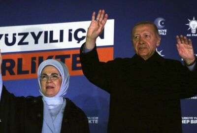 سيدة تركيا الأولى.. عربية الأصل وسند أردوغان لسنوات طويلة