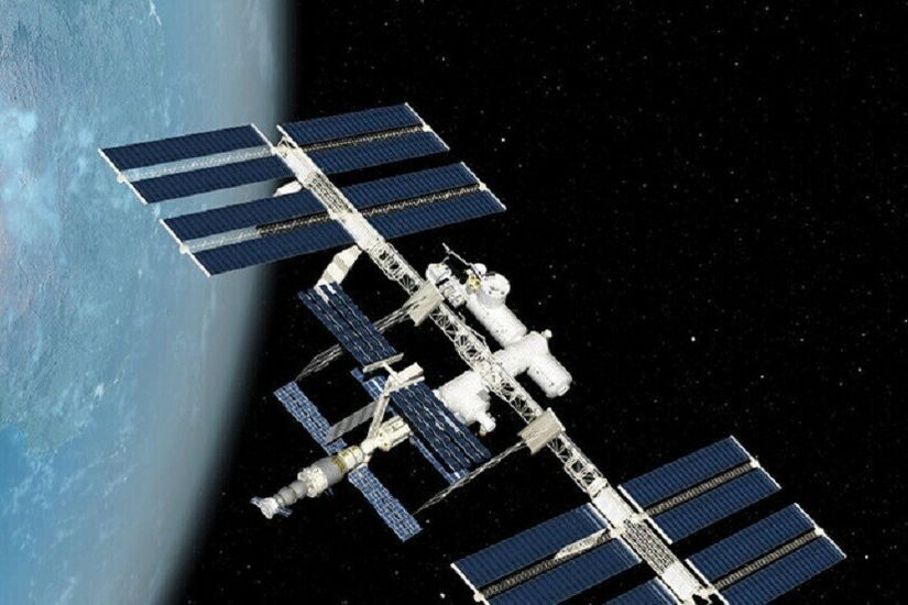 المحطة الفضائية الدولية تعدل مدارها لاستقبال مركبة 