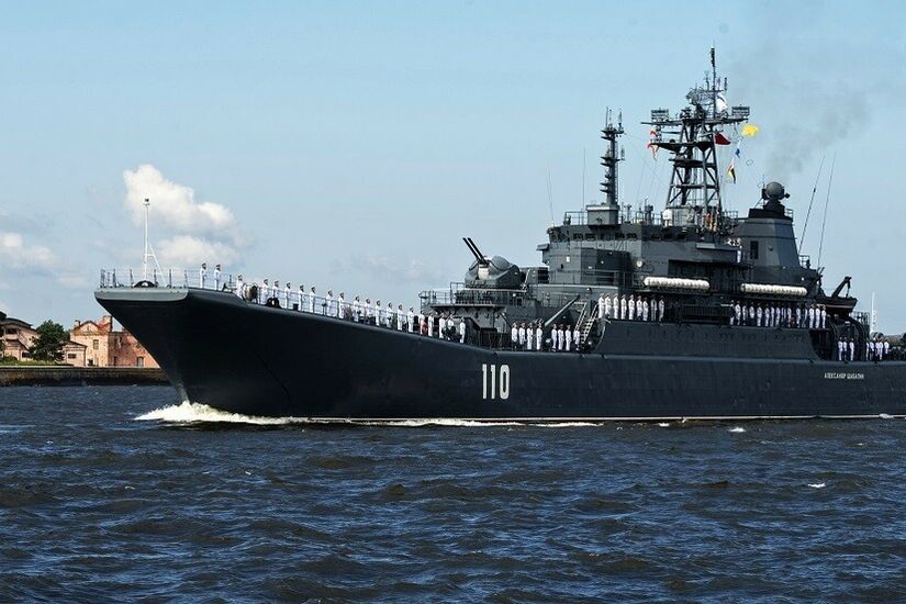 روسيا تطوّر سفينة إنزال كبيرة