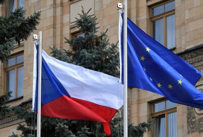 موقع: التشيك منحت 33 شركة استثناءات من العقوبات ضد روسيا