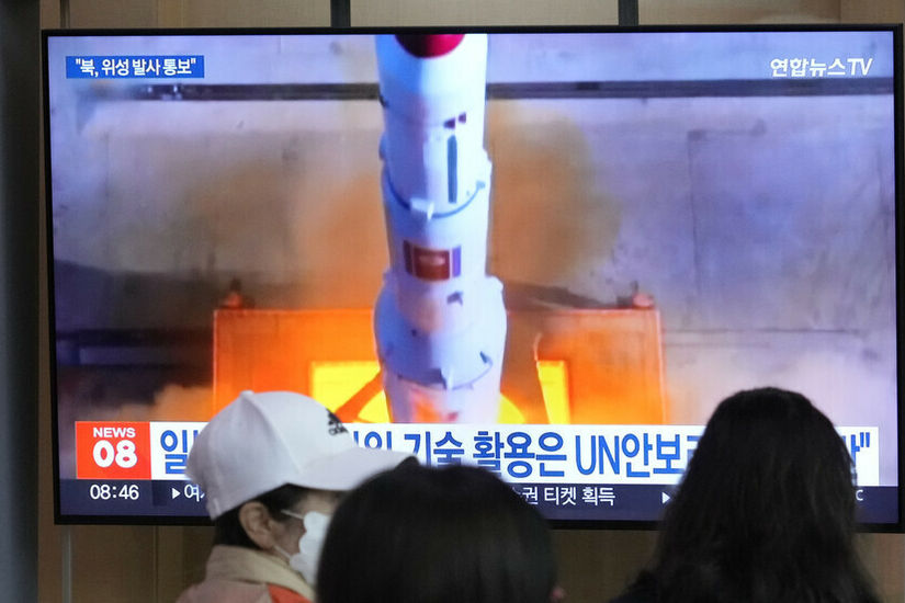 وسائل إعلام: كوريا الشمالية تطلق صاروخين باليستين دفعة واحدة