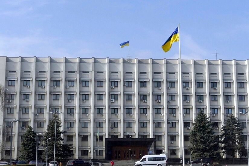 دوي انفجارات في مقاطعات سومي وأوديسا ونيكولايف بأوكرانيا