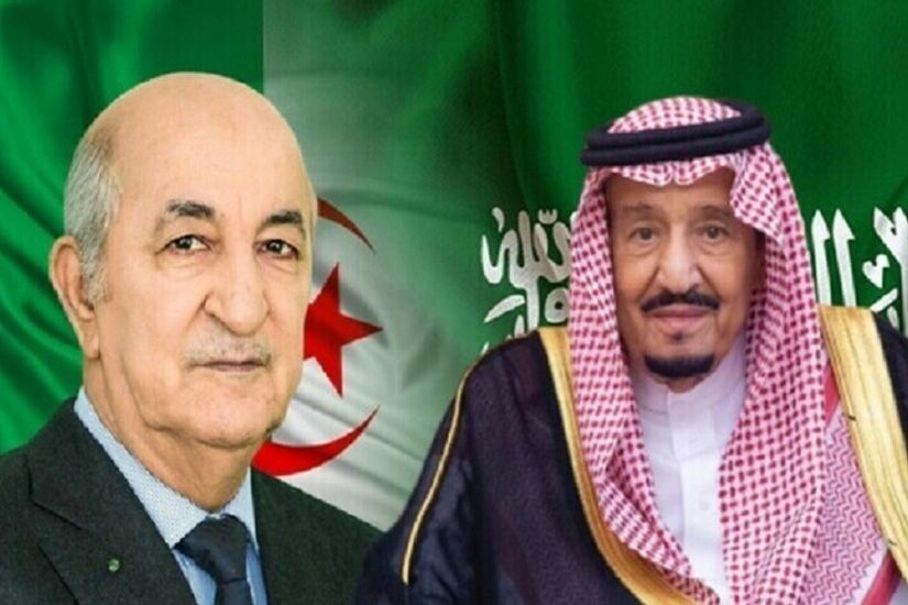العاهل السعودي وولي العهد يعزيان الرئيس الجزائري