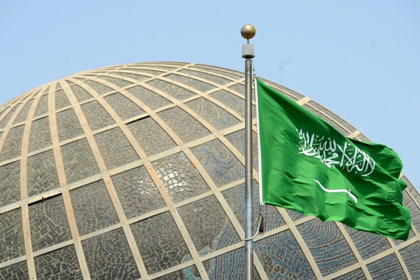 السعودية.. عقوبات بين 4 و15 سنة سجنا لـ23 أجنبيا متهمين بغسيل الأموال
