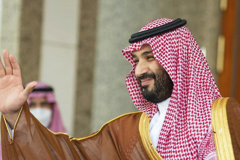 لماذا تستقبل السعودية ضيوفها الرسميين بالسجاد البنفسجي؟