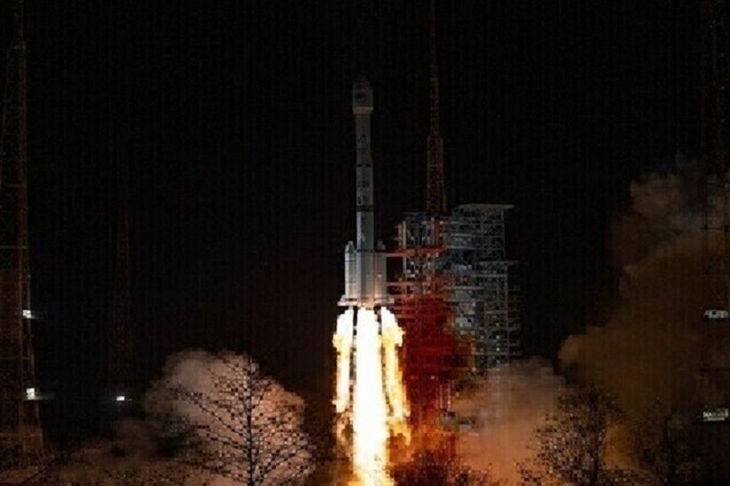 الصين تطلق بنجاح القمر الصناعي Yaogan-36 لسبر الأرض في الذكرى الـ70 لانتهاء الحرب الكورية