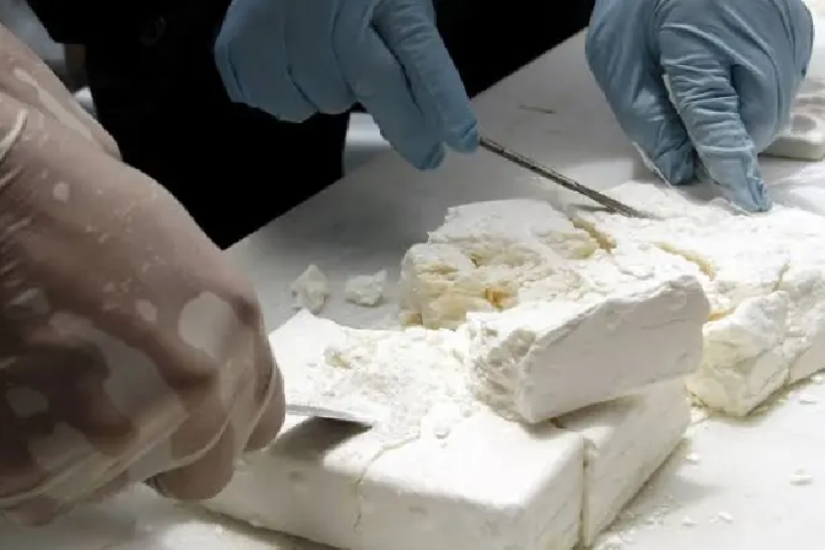 الجزائر.. مصادرة أكثر 2 كلغ من مادة الكوكايين وأكثر من 1200 حبة هلوسة في ولاية بسكرة