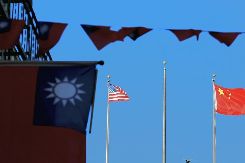 السفارة الصينية لدى واشنطن تدعو إلى وقف توريدات الأسلحة لتايوان