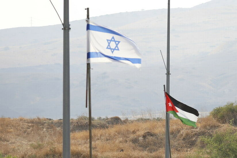إسرائيل ستبني سياجا فاصلا على الحدود مع الأردن