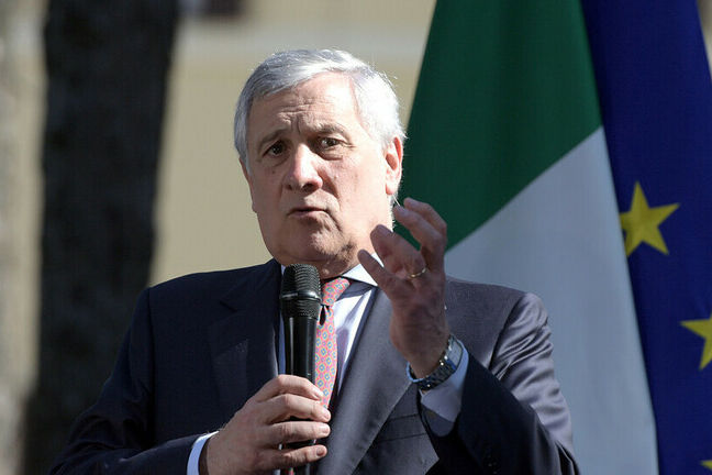 إيطاليا تحذر من إمكانية انتقال الاضطرابات في فرنسا إلى دول أخرى