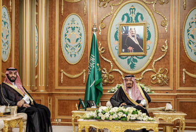 العاهل السعودي وولي عهده يعزيان الرئيس الصيني