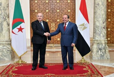 الرئيس الجزائري يبعث برسالة لنظيره المصري