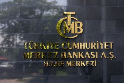 البنك المركزي التركي يقر زيادة كبيرة في سعر الفائدة دعما لليرة