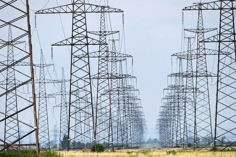 وزير الطاقة: روسيا تبحث مع طهران وباكو تصدير 300 ميغاوات من الطاقة الكهربائية