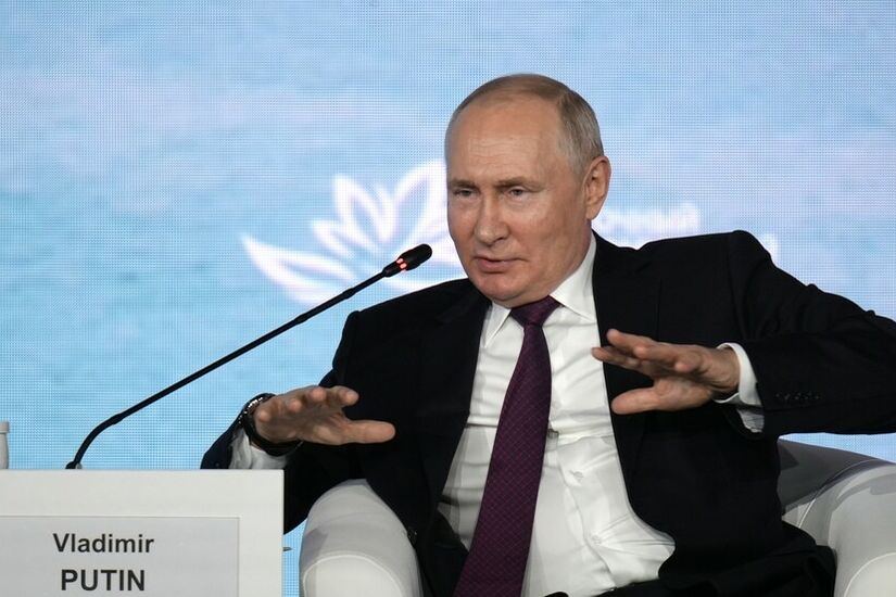 بوتين: روسيا جنت أموالا أكثر بنحو مرتين من قيمة الاحتياطيات التي جمدها لها الغرب