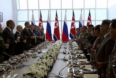 خلال مأدبة غداء.. بوتين يشيد بالصداقة مع بيونغ يانغ وكيم يرفع نخب الانتصارات الجديدة لروسيا