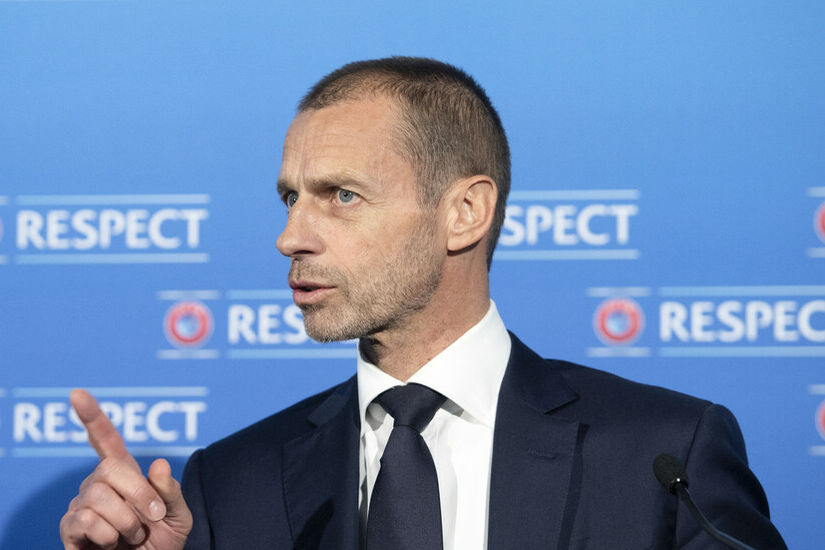 رئيس الاتحاد الأوروبي لكرة القدم يعلن توقيت عودة الفرق الروسية إلى المسابقات الدولية