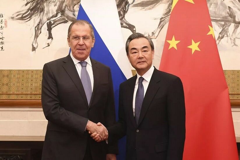 وزير الخارجية الصيني: بكين وموسكو تنتهجان سياسة خارجية مستقلة