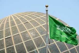 تقرير يرصد زيادة ملحوظة في رواتب الموظفين في السعودية