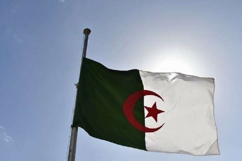 الجزائر.. الإطاحة بشبكة تروج الكوكايين والهيروين غرب البلاد