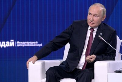 بوتين: الوضع مستقر وتجاوزنا كافة المشكلات الناجمة عن العقوبات