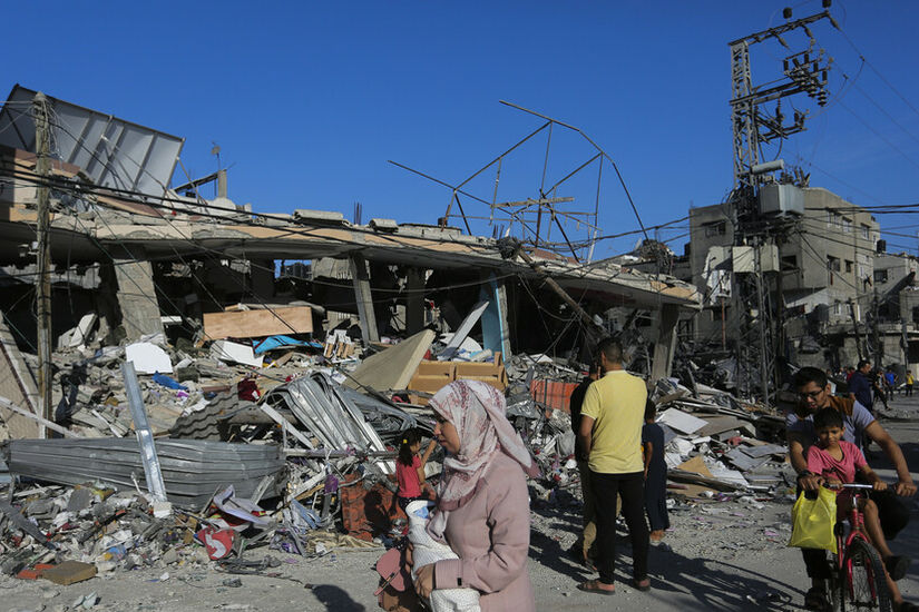 الكويت تدعو لوقف إطلاق النار والسماح بإدخال المساعدات الإنسانية لغزة