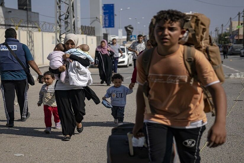 سي إن إن تكشف جنسيات الأجانب الذين سيغادرون من غزة إلى مصر عبر معبر رفح
