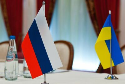 قناة تلفزيونية: الغرب يبحث مع أوكرانيا بداية مفاوضات السلام مع روسيا