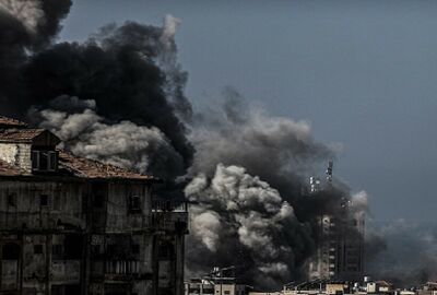 الطيران الحربي الإسرائيلي يشن غارات ضخمة على عدة أحياء في مدينة غزة