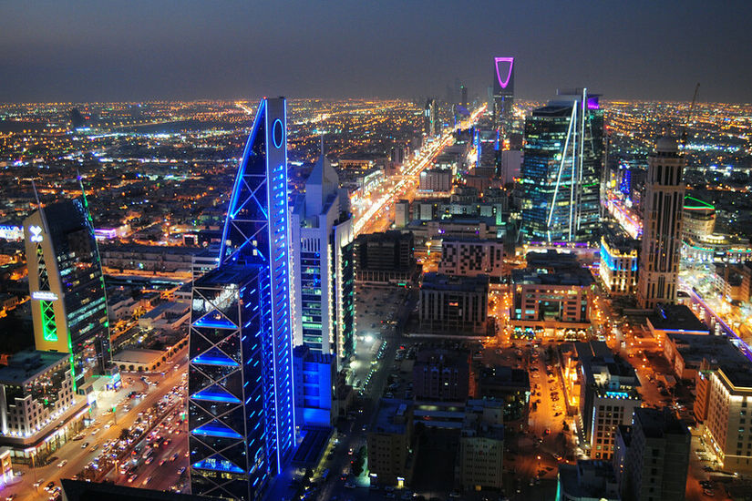 موديز ترسم نظرة متفائلة لأداء اقتصاد السعودية في 2024
