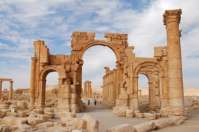 بوتين: مستعدون لنقل تجربة ترميم آثار تدمر السورية إلى مواقع أخرى في الشرق الأوسط