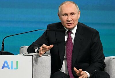 بوتين يوعز بتطوير الكمبيوترات العملاقة وتقنيات الذكاء الاصطناعي في روسيا