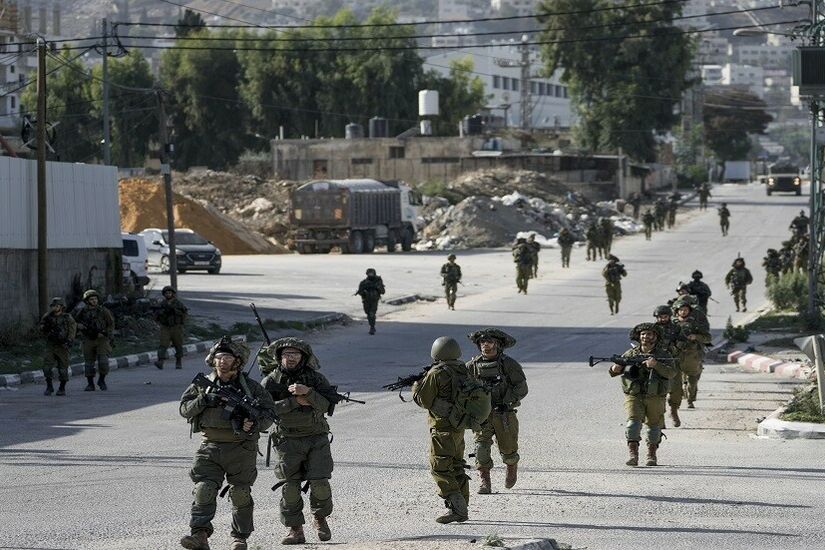 نادي الأسير الفلسطيني: حصيلة المعتقلين في الضفة الغربية بلغت 3260 شخصا